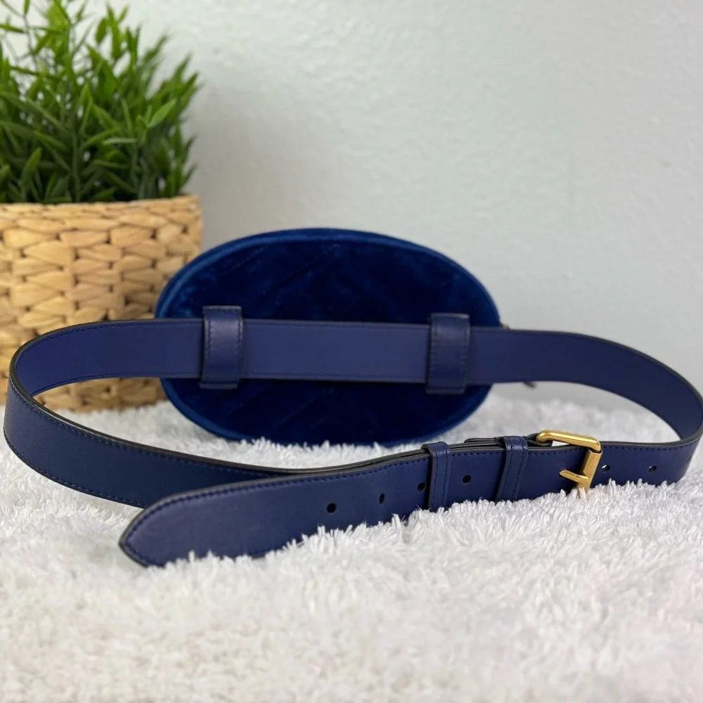 Gucci GG Marmont Matelasse Velvet Belt Bag - Picture 3 of 11